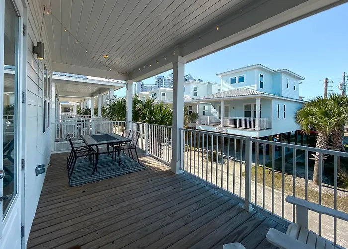 Hang 10 Holiday home Gulf Shores
